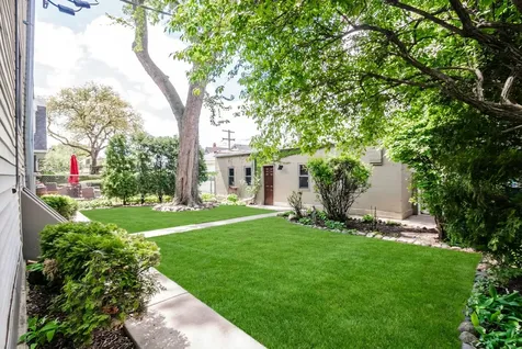 111 South Grove Avenue Oak Park IL 60302