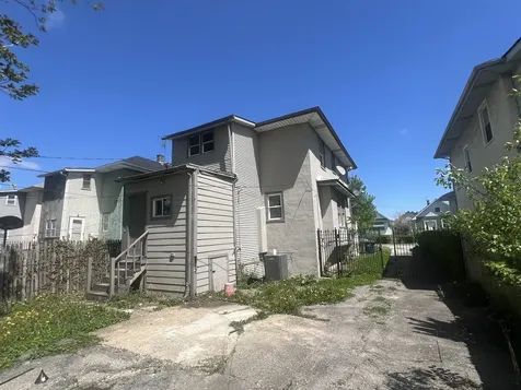 630 South 18th Avenue Maywood IL 60153