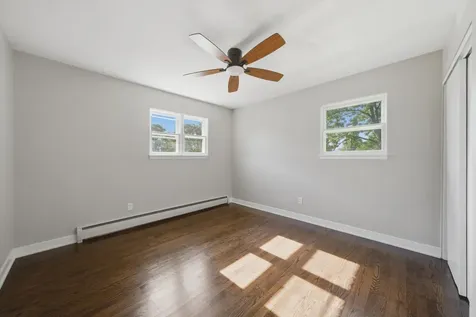 1048 Belle Plaine Avenue Gurnee IL 60031
