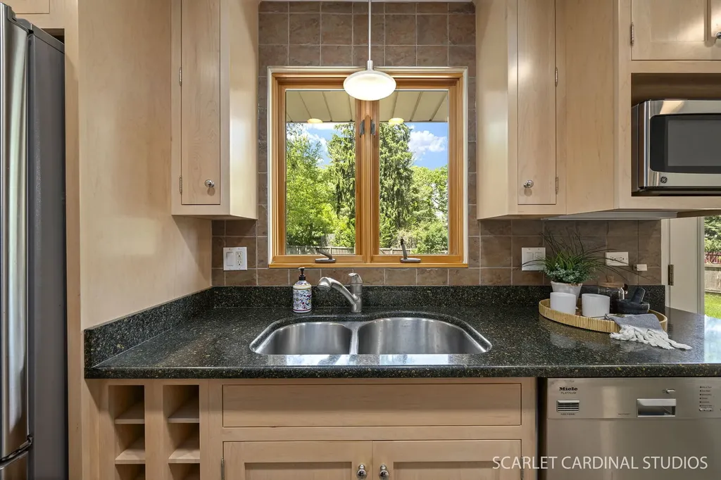 17 Meisinger Lane Naperville IL 60540