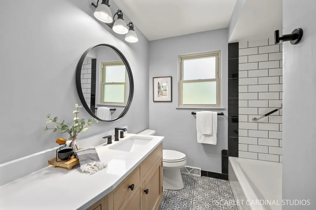 17 Meisinger Lane Naperville IL 60540