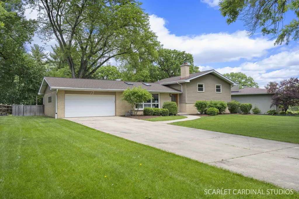 17 Meisinger Lane Naperville IL 60540