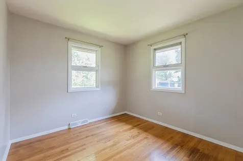 365 Harold Street Crystal Lake IL 60014
