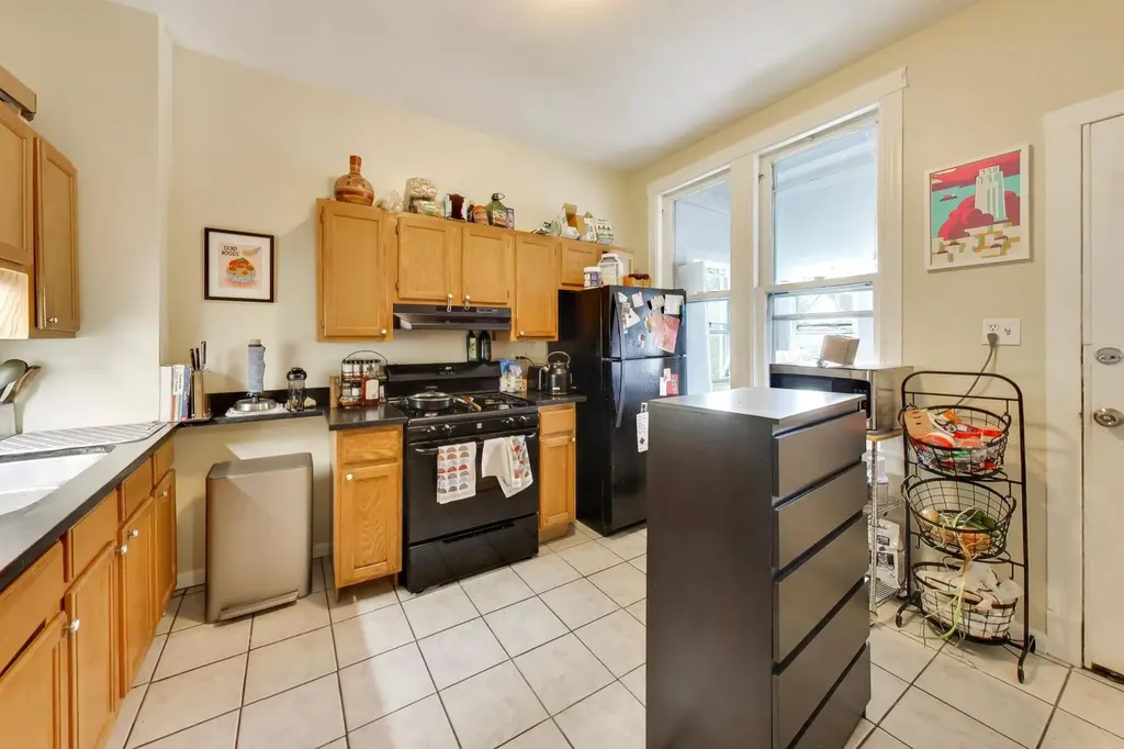 3410 West Shakespeare Avenue Chicago IL 60647
