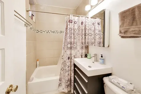 3410 West Shakespeare Avenue Chicago IL 60647