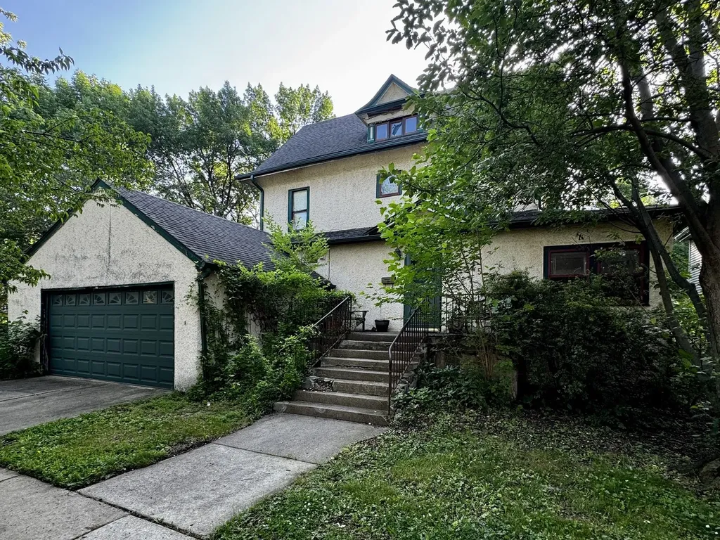 4545 North Mozart Street Chicago IL 60625