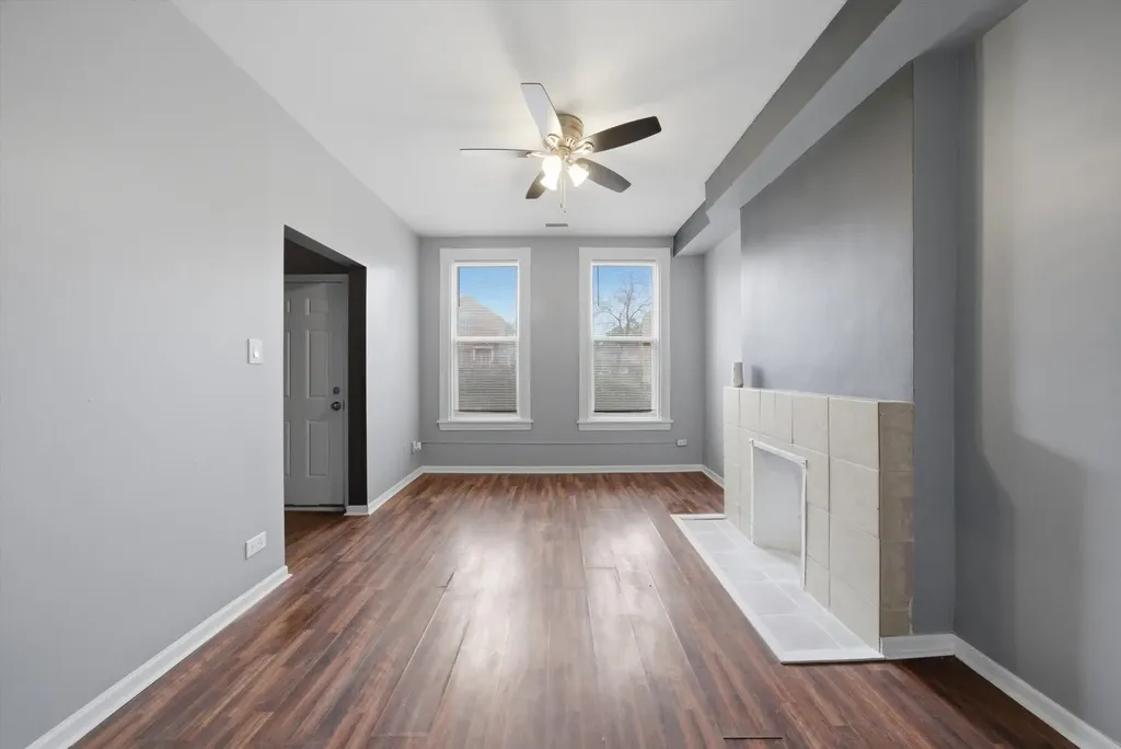 7134 South University Avenue Chicago IL 60619