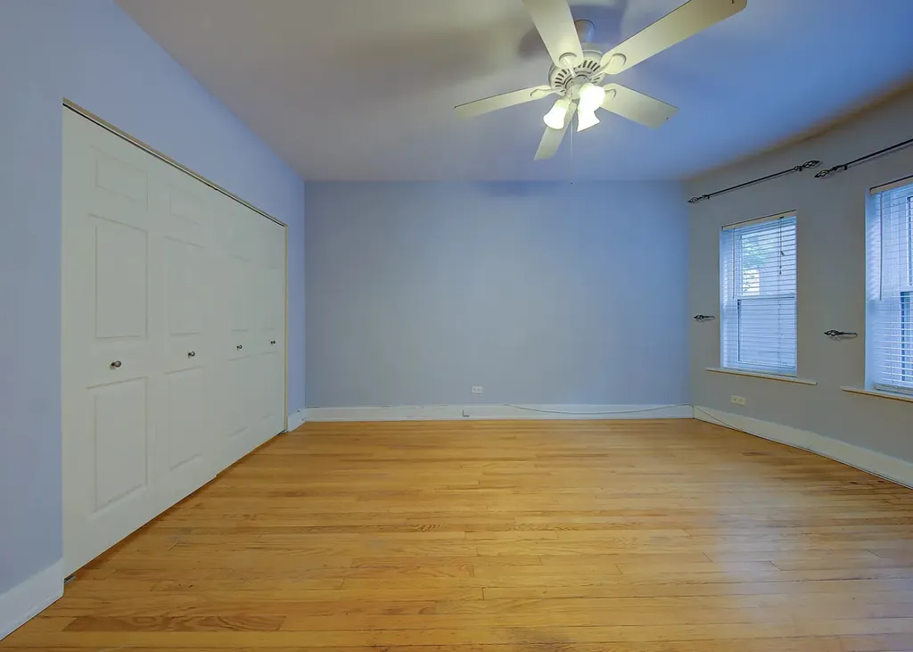 853 West Carmen Avenue Chicago IL 60640
