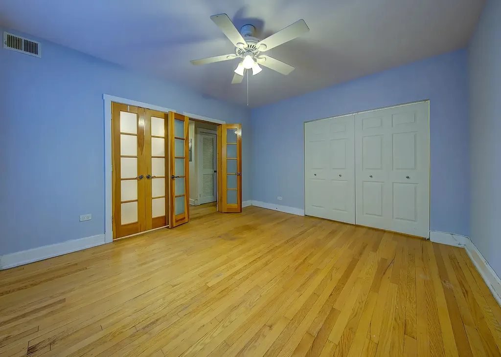 853 West Carmen Avenue Chicago IL 60640