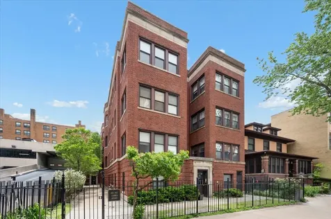 853 West Carmen Avenue Chicago IL 60640