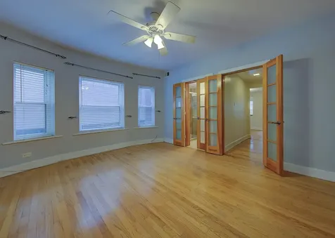 853 West Carmen Avenue Chicago IL 60640