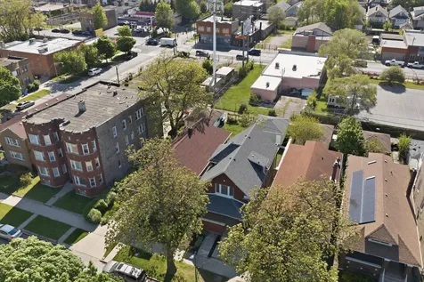 8044 South May Street Chicago IL 60620