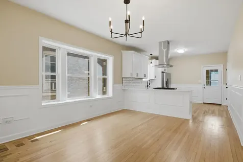 8044 South May Street Chicago IL 60620
