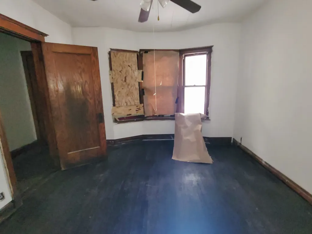 2641 West 69th Street Chicago IL 60629