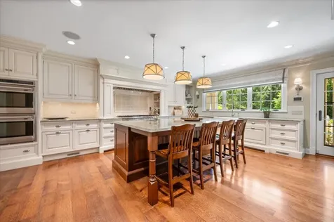 30 Bridlewood Road Northbrook IL 60062