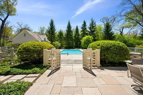 30 Bridlewood Road Northbrook IL 60062
