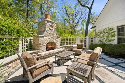 30 Bridlewood Road Northbrook IL 60062