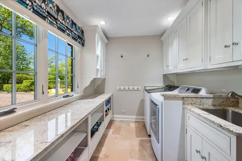 30 Bridlewood Road Northbrook IL 60062
