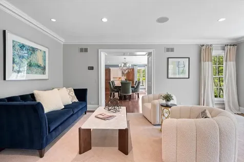 30 Bridlewood Road Northbrook IL 60062
