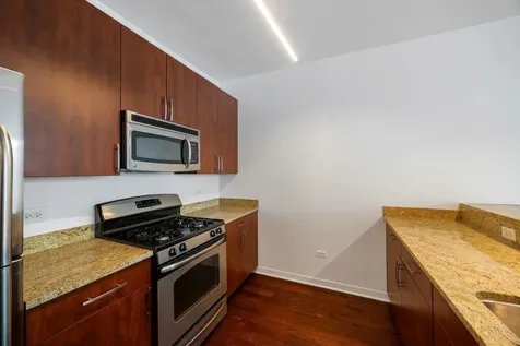 757 North Orleans Street Chicago IL 60654