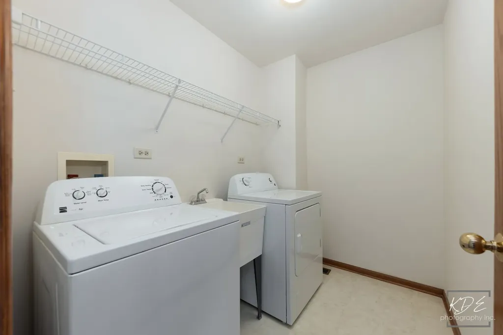14017 South Cambridge Circle Plainfield IL 60544