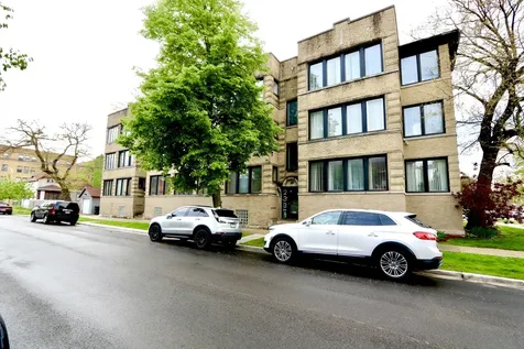 2339 East 72nd Street Chicago IL 60649