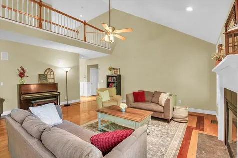 1516 River Bluff Drive Mahomet IL 61853