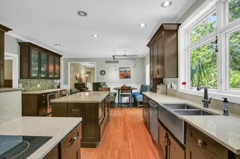 1516 River Bluff Drive Mahomet IL 61853