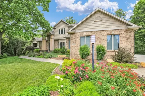 1516 River Bluff Drive Mahomet IL 61853