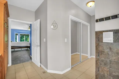 1516 River Bluff Drive Mahomet IL 61853