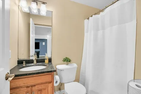 1516 River Bluff Drive Mahomet IL 61853