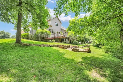 1516 River Bluff Drive Mahomet IL 61853