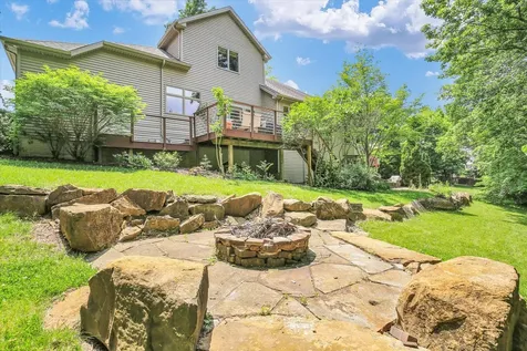 1516 River Bluff Drive Mahomet IL 61853