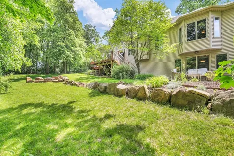 1516 River Bluff Drive Mahomet IL 61853