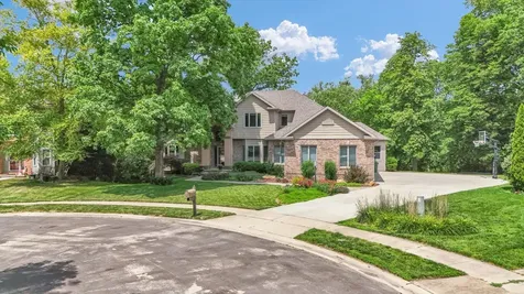 1516 River Bluff Drive Mahomet IL 61853