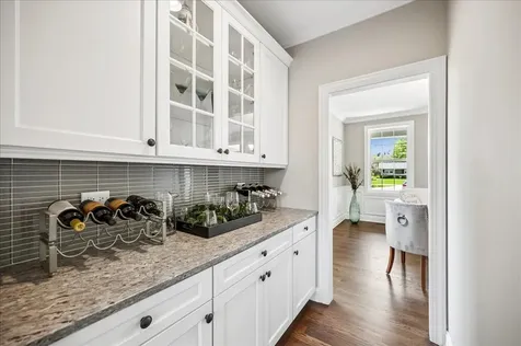 705 Ridge Road Highland Park IL 60035