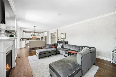 705 Ridge Road Highland Park IL 60035