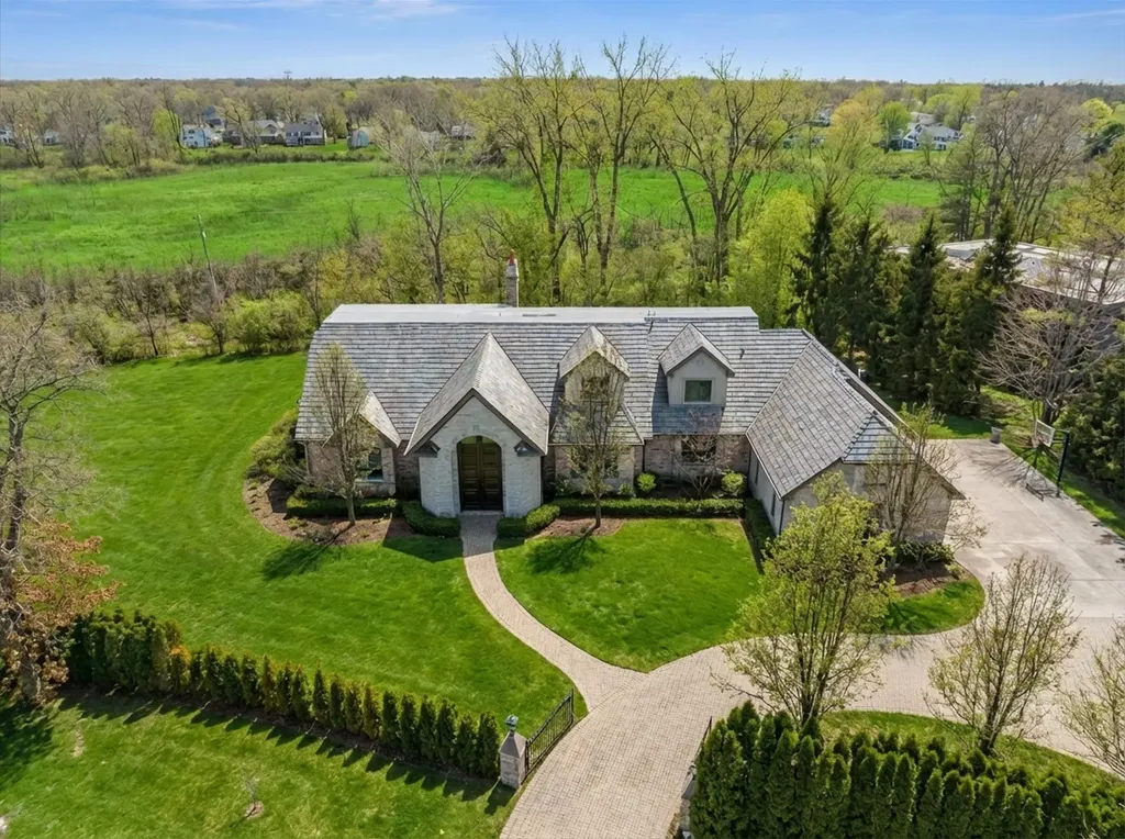 1630 Ridge Road Highland Park IL 60035