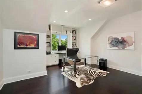 1630 Ridge Road Highland Park IL 60035