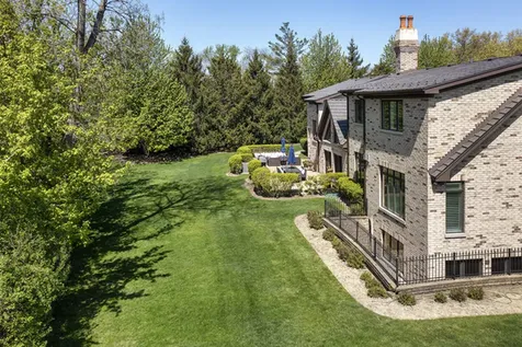 1630 Ridge Road Highland Park IL 60035