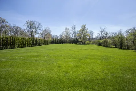 1630 Ridge Road Highland Park IL 60035