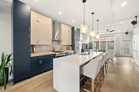 1701 South Jefferson Street Chicago IL 60616