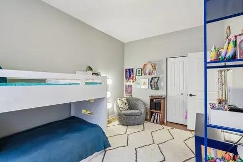 2319 North Leavitt Street Chicago IL 60647