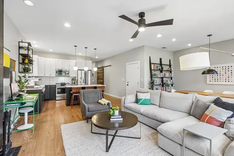 2319 North Leavitt Street Chicago IL 60647