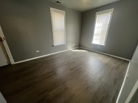 734 East 95th Street Chicago IL 60619