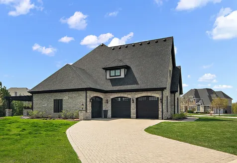 11529 Torino Way Frankfort IL 60423
