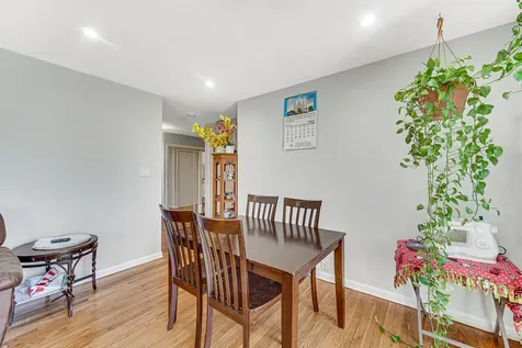 9351 Ladybird Lane Des Plaines IL 60016