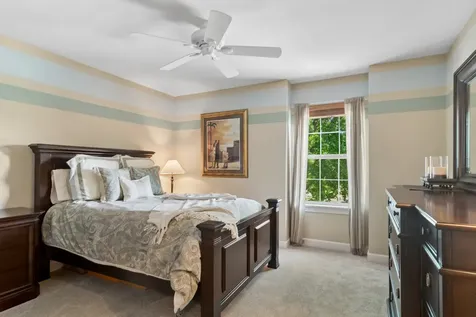2421 Stonybrook Street Wauconda IL 60084