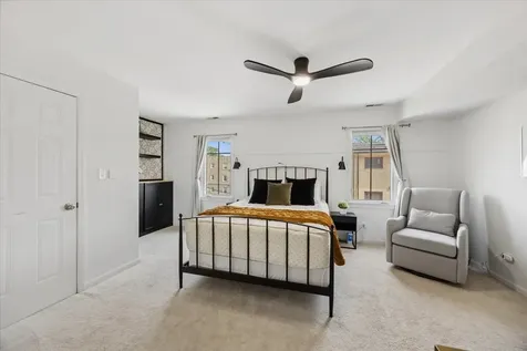 1031 Lincoln Trail Oak Park IL 60302