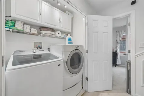 1031 Lincoln Trail Oak Park IL 60302